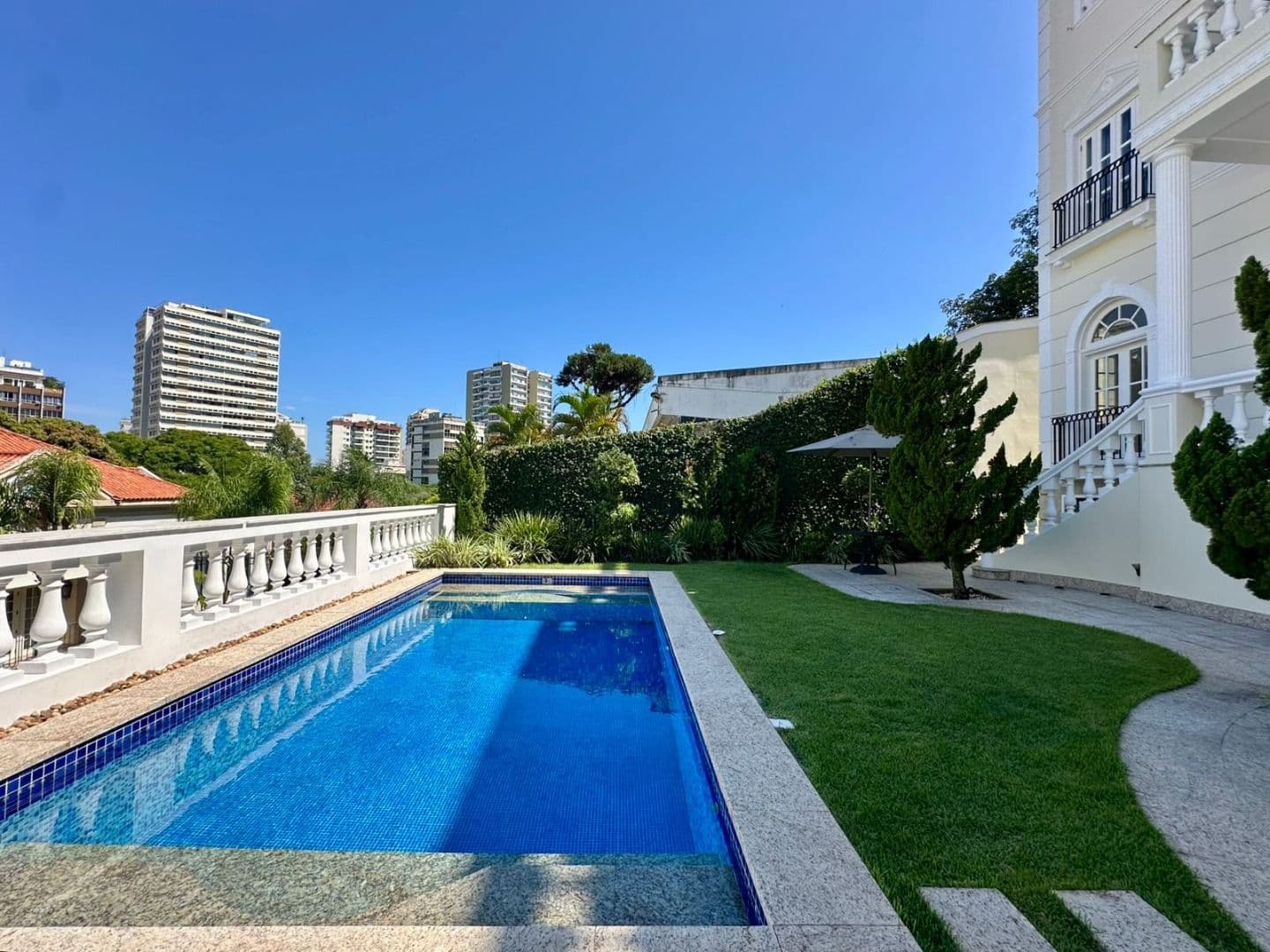 Casa 5 quartos 540m² - Leblon